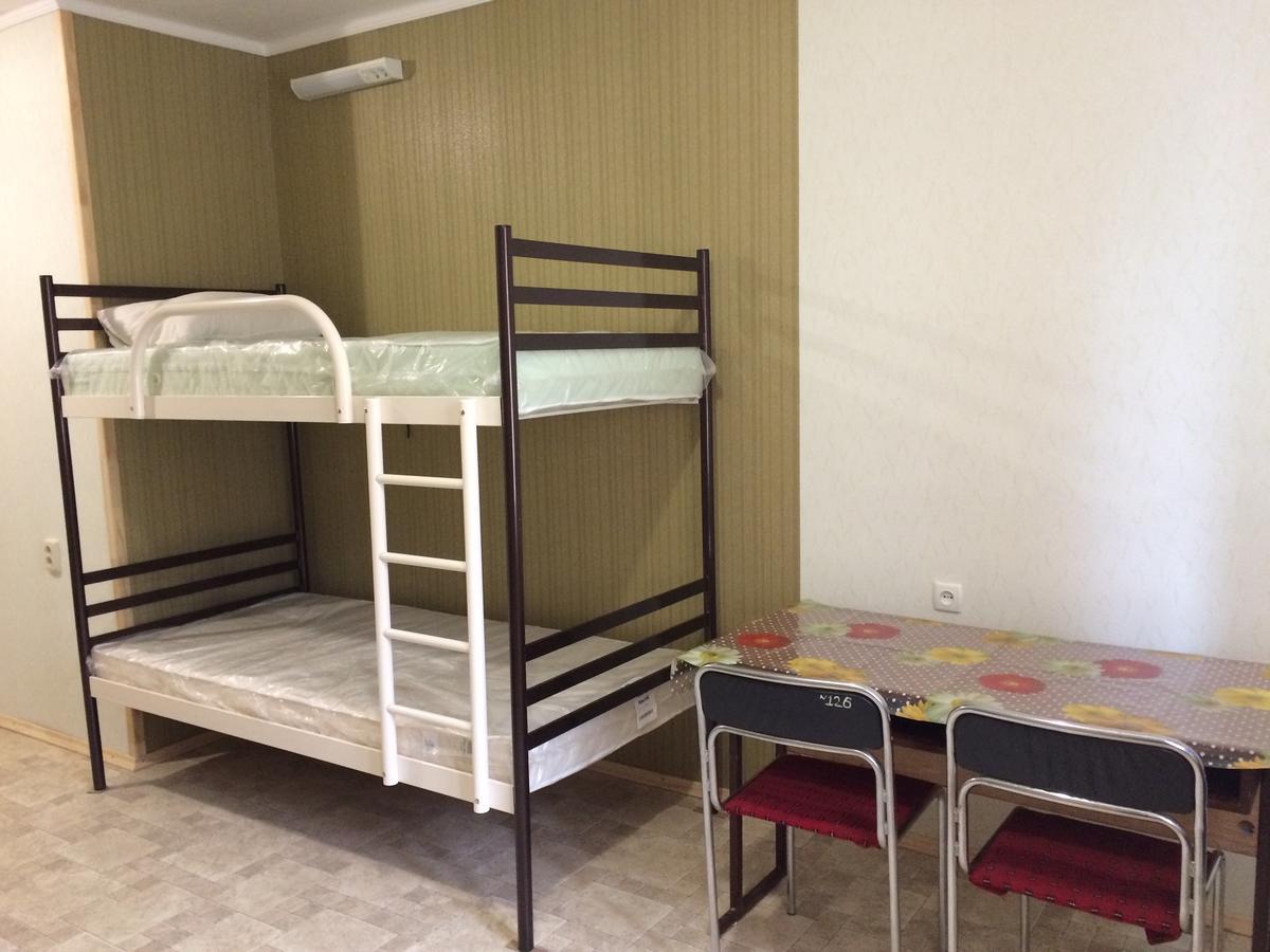 Hostel - Avaliani Street Запорожье Экстерьер фото