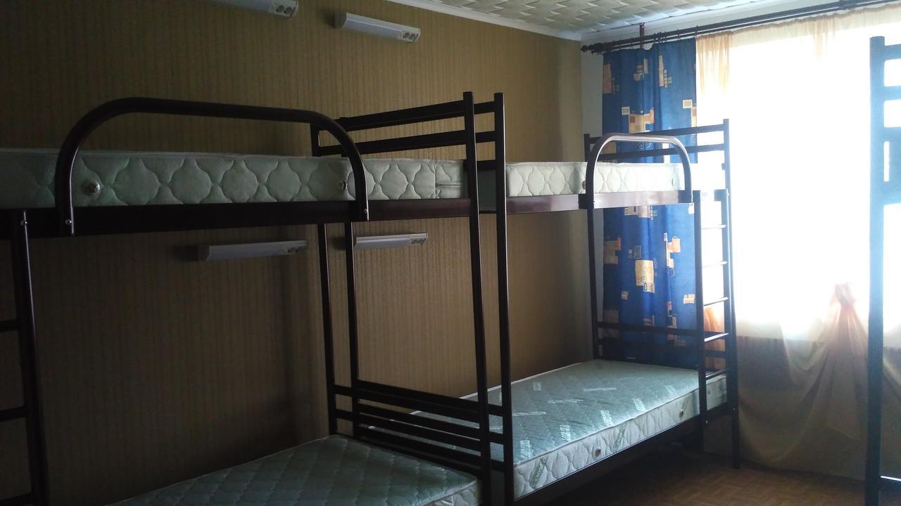 Hostel - Avaliani Street Запорожье Экстерьер фото